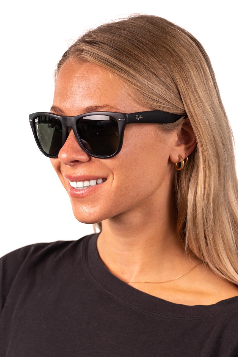 Pocket sunglasses RAY BAN rb 4105 Folding Wayfarer 710